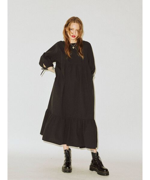 jouetie（ジュエティ）の「オーバーティアード2WAYワンピース（ワンピース・レディース・オフホワイト/ブラック/ラベンダー・MEDIUM）」の12枚目の写真