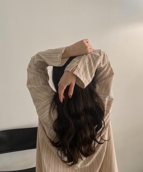 lawgy（ラウジー）の「long cuffs stripe shirt（シャツ/ブラウス・レディース・ベージュ系2/ベージュ系1・FREE）」の15枚目の写真