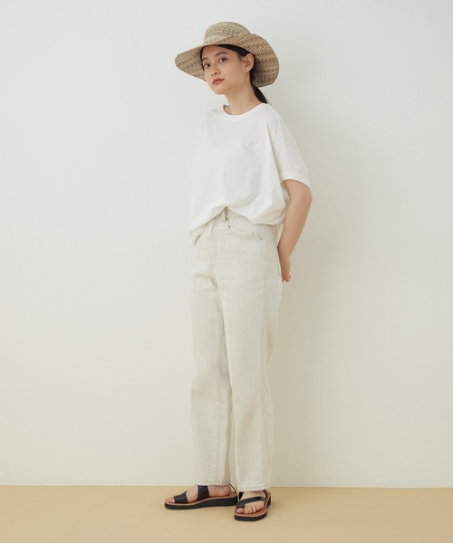 ADAM ET ROPE'（アダムエロペ）の「リラックスTシャツ（Tシャツ/カットソー・レディース・ブラック/ライトグレー/ホワイト/クリーム・FREE）」の6枚目の写真