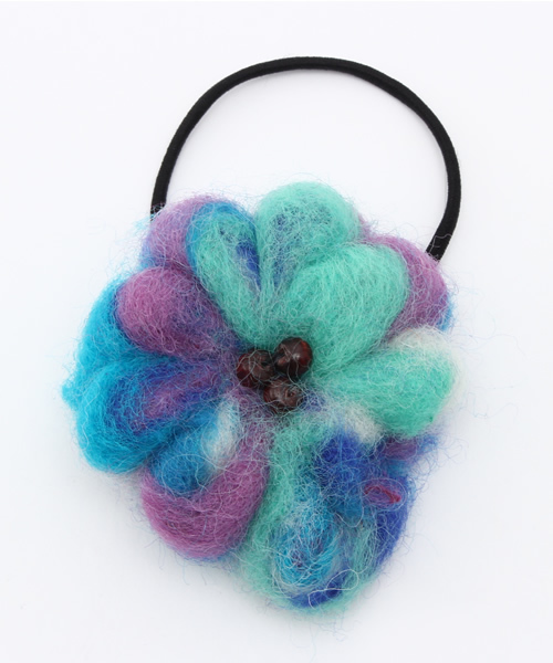 チャイハネ（チャイハネ）の「【チャイハネ】モフアヘアゴム（ヘアゴム・レディース・カラフル/その他1/レッド/ブルー/グリーン/ライトブルー/ピンク/ライトグリーン・FREE）」の4枚目の写真