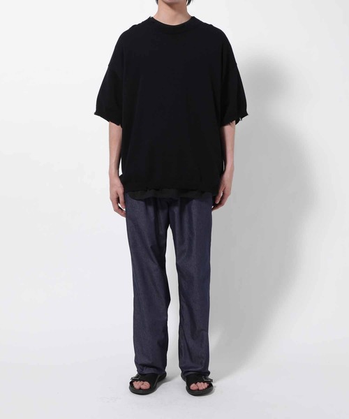 ADAM ET ROPE'(アダムエロペ)の「【ライトテックデニム】接触冷感ワイドイージーパンツ/UNISEX(デニムパンツ・メンズ・ブラック/ネイビー系・M/L)」の16枚目の写真