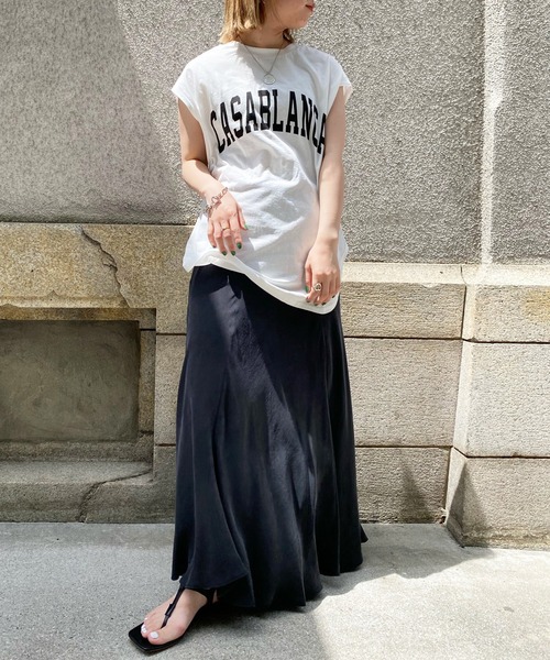 DouDou（ドゥドゥ）の「CASABLANCA T（Tシャツ/カットソー・レディース・オフホワイト/グレイッシュベージュ/グリーン・FREE）」の15枚目の写真