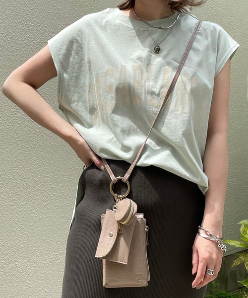 DouDou（ドゥドゥ）の「CASABLANCA T（Tシャツ/カットソー・レディース・オフホワイト/グレイッシュベージュ/グリーン・FREE）」の17枚目の写真