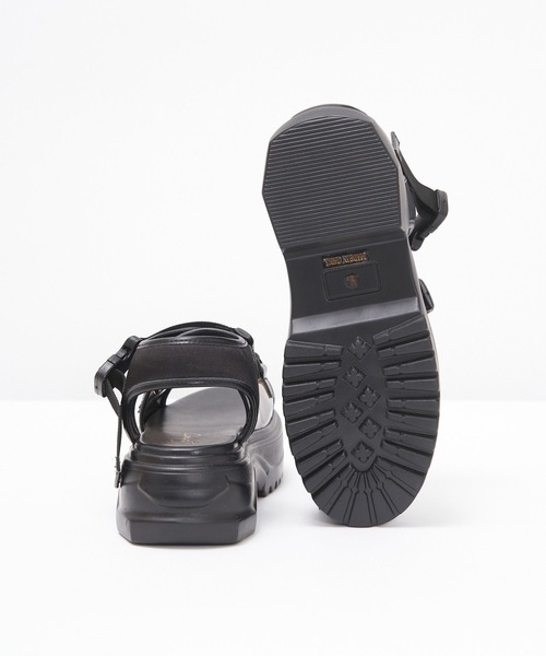 AS KNOW AS PINKY（アズノゥアズピンキー）の「クリアとテープスポサン（サンダル・レディース・ブラック/ベージュ・M/L）」の6枚目の写真