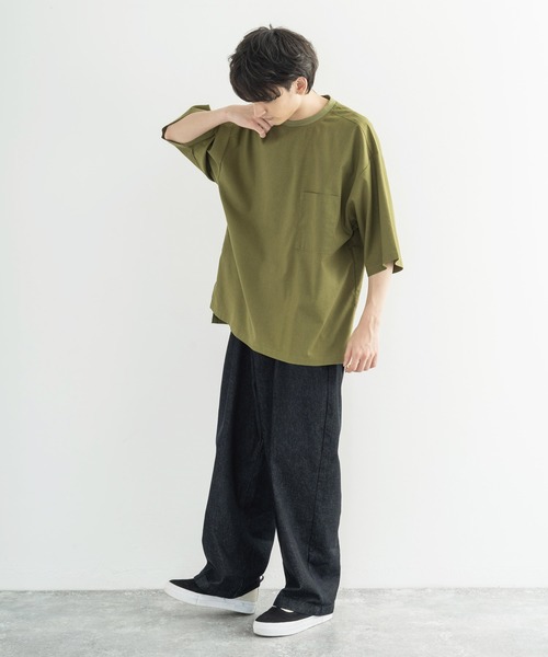 Rocky Monroe（ロッキーモンロー）の「綿麻 レーヨン オーバーサイズ 無地 BIGTシャツ（Tシャツ/カットソー・メンズ・ライトグレー/キナリ/カーキ/ライトベージュ/ブラック/ネイビー・M/L/XL）」の16枚目の写真