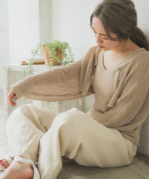 ITEMS URBANRESEARCH（アイテムズ アーバンリサーチ）の「インナーセットショート丈カーディガン（ニット/セーター・レディース・チャコールグレー/ブルー/ベージュ・FREE）」の19枚目の写真