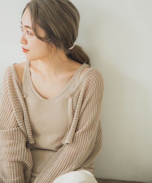 ITEMS URBANRESEARCH（アイテムズ アーバンリサーチ）の「インナーセットショート丈カーディガン（ニット/セーター・レディース・チャコールグレー/ブルー/ベージュ・FREE）」の20枚目の写真