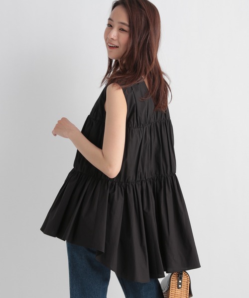 Andemiu（アンデミュウ）の「ギャザーノースリーブブラウス951766（Tシャツ/カットソー・レディース・ライトブルー/ブラック/オフホワイト・FREE）」の7枚目の写真