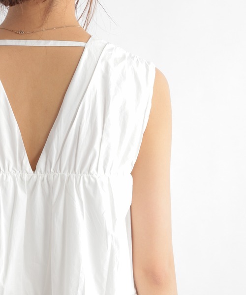 Andemiu（アンデミュウ）の「ギャザーノースリーブブラウス951766（Tシャツ/カットソー・レディース・ライトブルー/ブラック/オフホワイト・FREE）」の18枚目の写真