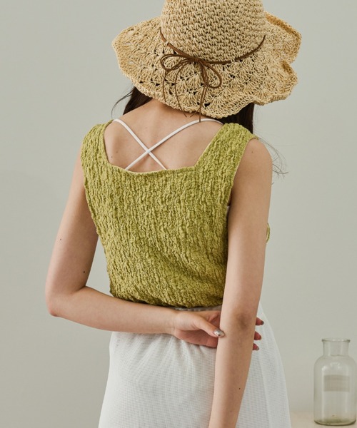 Ambre Neige（アンブルネージュ）の「2WAYシャーリングノースリーブ／【WEB/EC限定商品】（タンクトップ・レディース・ライトグリーン/アイボリー/ライトベージュ・FREE）」の3枚目の写真