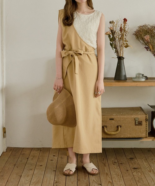 Ambre Neige（アンブルネージュ）の「2WAYシャーリングノースリーブ／【WEB/EC限定商品】（タンクトップ・レディース・ライトグリーン/アイボリー/ライトベージュ・FREE）」の6枚目の写真