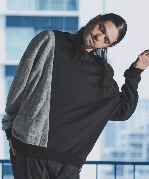 ANGENEHM（アンゲネーム）の「mlt3490-Cardboard Knit & Knit sew Switch Pullover (MADE IN JAPAN) プルオーバー（スウェット・メンズ・ブラック×グレー/ベージュ系その他・M/L）」の2枚目の写真