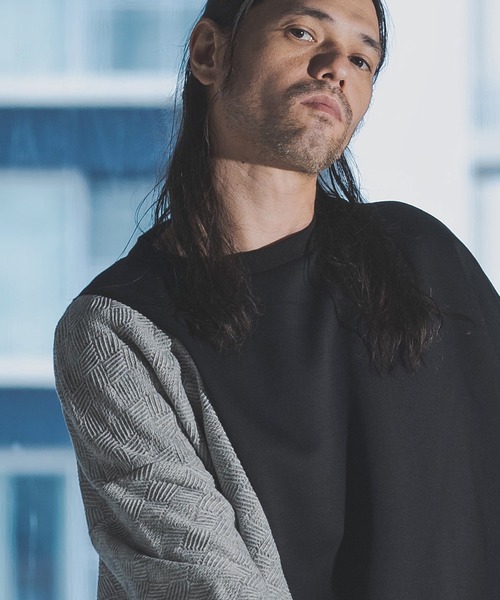 ANGENEHM（アンゲネーム）の「mlt3490-Cardboard Knit & Knit sew Switch Pullover (MADE IN JAPAN) プルオーバー（スウェット・メンズ・ブラック×グレー/ベージュ系その他・M/L）」の7枚目の写真