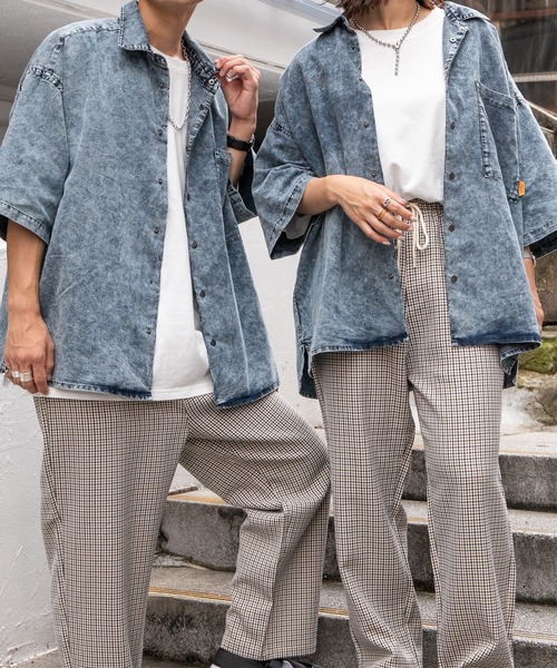 PairPair(ペアペア)の「ケミカルデニムBIGシャツ(ユニセックス)(シャツ/ブラウス・レディース・ブラック/ブルー・FREE)」の10枚目の写真