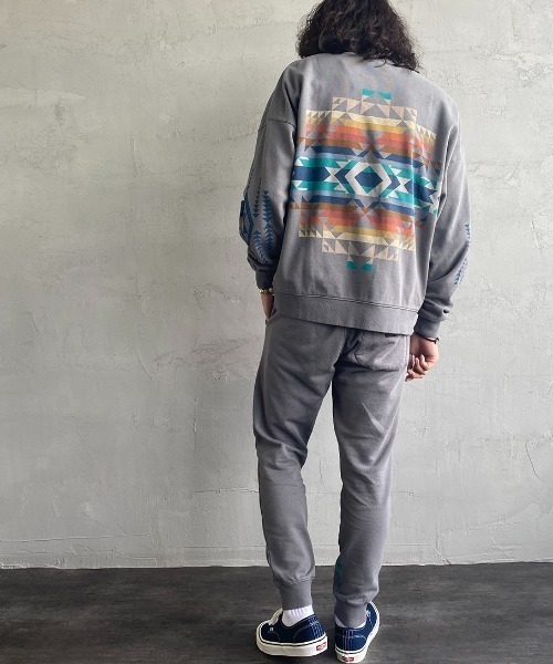 PENDLETON（ペンドルトン）の「【Begin 12月号掲載】[PENDLETON/ペンドルトン] 別注 バックプリントスウェット（スウェット・レディース・ホワイト/ブラック/ネイビー/グレー・S/M/L/XL）」の21枚目の写真