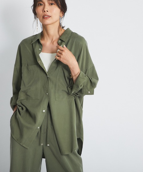 RIVE DROITE（リヴドロワ）の「コーディネートにこなれ感を演出　ストーンウォッシュオーバーシャツ（シャツ/ブラウス・レディース・ブラック/カーキ・FREE）」の22枚目の写真