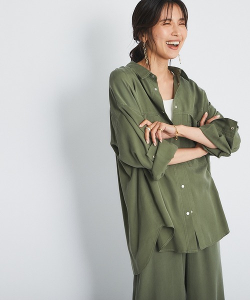 RIVE DROITE（リヴドロワ）の「コーディネートにこなれ感を演出　ストーンウォッシュオーバーシャツ（シャツ/ブラウス・レディース・ブラック/カーキ・FREE）」の18枚目の写真