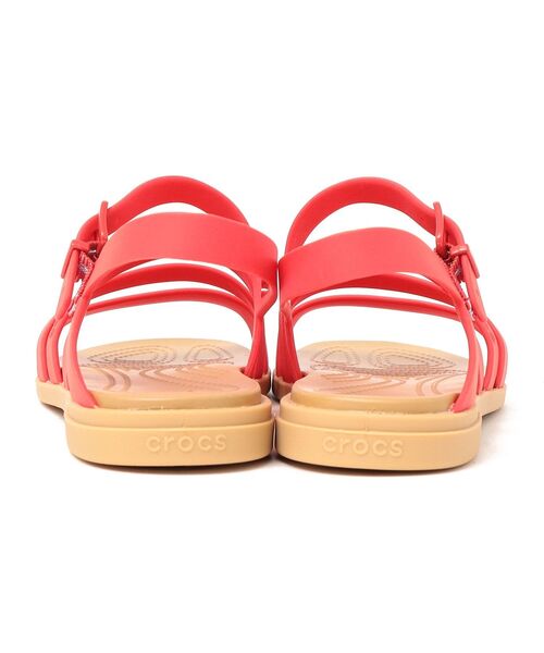 crocs(クロックス)の「crocs:トゥルム サンダル(サンダル・レディース・ブラック/レッド・23/24/22/25)」の5枚目の写真