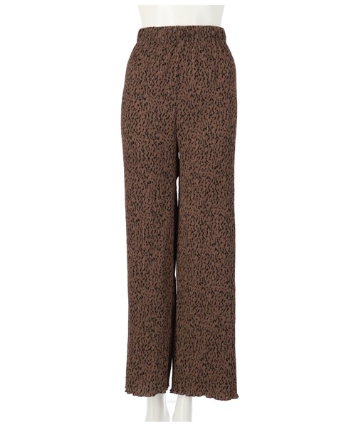 CHILLE(チル)の「アニマル柄ミニプリーツワイドパンツ(その他パンツ・レディース・ブラウン/ブルー/ブラック・FREE)」の15枚目の写真