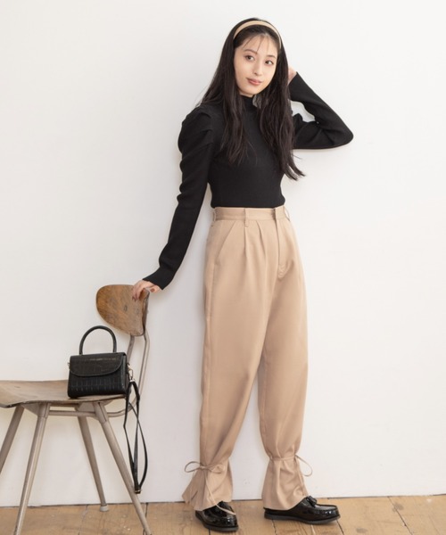 Mysa&Liina（ミーサリーナ）の「デコラタックスリーブハイネックニット（ニット/セーター・レディース・グレー/ブラウン/グリーン/ブラック・M）」の12枚目の写真