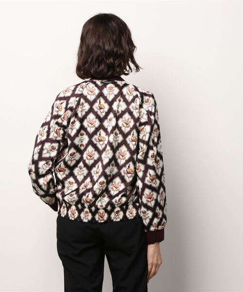 MAISON SCOTCH(メゾンスコッチ)の「リバーシブルボンバージャケット【162465】(ブルゾン・レディース・パープル系その他・X-SMALL/SMALL)」の2枚目の写真