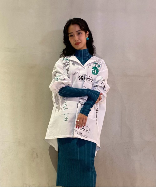 DIESEL（ディーゼル）の「レディース シャツ ブラウス グラフィック 長袖 オーバーサイズ（シャツ/ブラウス・レディース・ホワイト系その他・X-SMALL）」の8枚目の写真