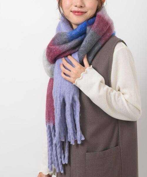 rps（アールピーエス）の「チェック柄ボリュームマフラー（マフラー・レディース・イエロー/グリーン/パープル/マスタード/オレンジ/グレー/ライトグレー/ダークグリーン/ブルー/ダークパープル/ラベンダー/ブラウン・フリー）」の10枚目の写真