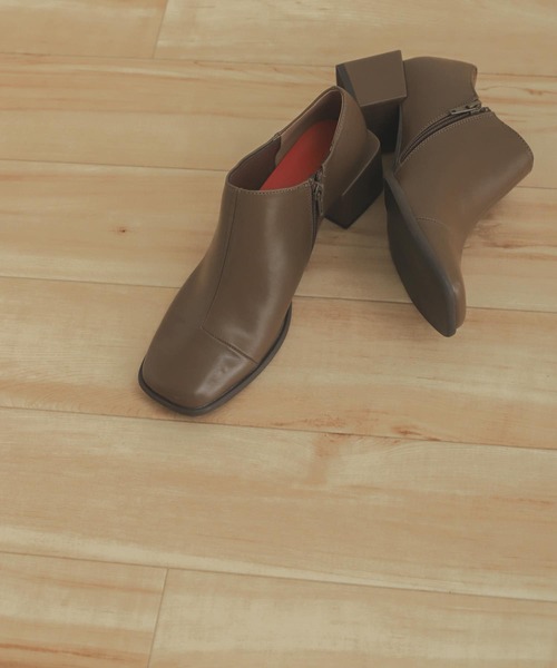 SENSE OF PLACE by URBAN RESEARCH(センスオブプレイスバイアーバンリサーチ)の「スクエアトウブーティー(ブーツ・レディース・ブラック/モカ/アイボリー・SMALL/LARGE/MEDIUM)」の3枚目の写真