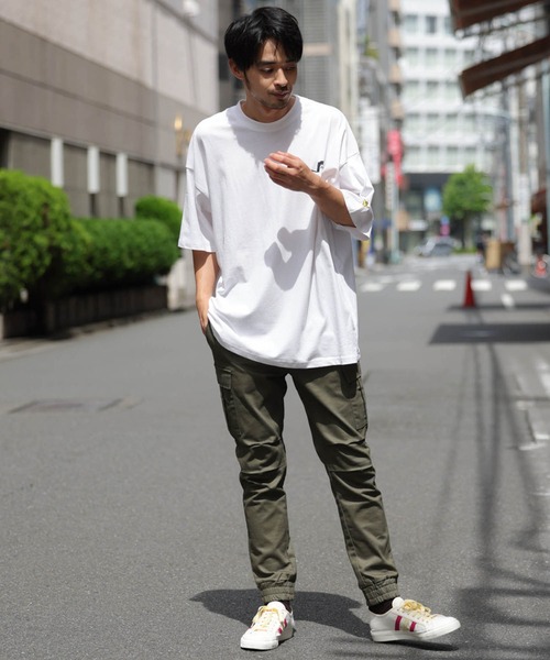 Mark Gonzales（マーク・ゴンザレス）の「Mark Gonzales(マーク ゴンザレス)バックプリントフォト風イラストTシャツ（Tシャツ/カットソー・メンズ・ホワイト/ライトグレー・XL/M/L）」の15枚目の写真