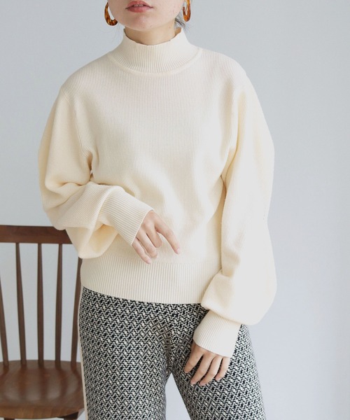 HER CLOSET(ハークローゼット)の「【shemoshelly】もちもちデザインボリュームスリーブハイネックニット(ニット/セーター・レディース・ブラック/アイボリー/ピンクベージュ/モカ/グリーン/ブルーグレー・M)」の19枚目の写真