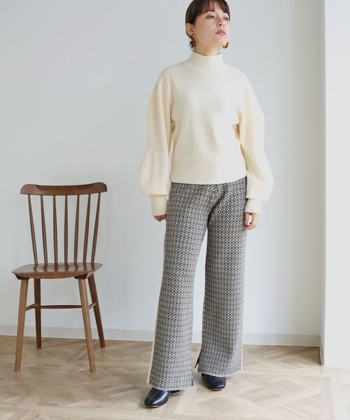 HER CLOSET(ハークローゼット)の「【shemoshelly】もちもちデザインボリュームスリーブハイネックニット(ニット/セーター・レディース・ブラック/アイボリー/ピンクベージュ/モカ/グリーン/ブルーグレー・M)」の22枚目の写真