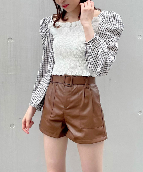 titty＆Co. PETIT（ティティアンドコープティ）の「【titty&Co.PETIT】フェイクレザーベルトショーパン（その他パンツ・レディース・ブラック/ブラウン・SMALL/MEDIUM/LARGE）」の9枚目の写真