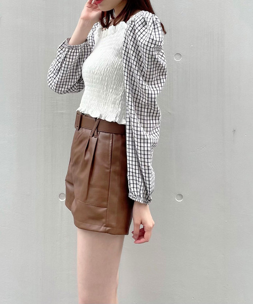 titty＆Co. PETIT（ティティアンドコープティ）の「【titty&Co.PETIT】フェイクレザーベルトショーパン（その他パンツ・レディース・ブラック/ブラウン・SMALL/MEDIUM/LARGE）」の11枚目の写真