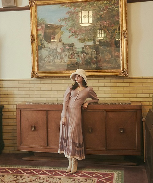 EIMY ISTOIRE(エイミーイストワール)の「シアーカラーブロックプリーツニットワンピース(ワンピース・レディース・イエロー/ネイビー/ブラック/ラベンダー/ベージュ/ピンク・FREE)」の17枚目の写真