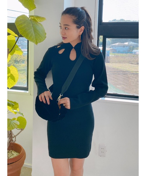 Vicente(ヴィセンテ)の「Keyhole stretch onepiece(ワンピース・レディース・ブラック/ブラウン・FREE)」の2枚目の写真