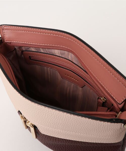 FIORELLI（フィオレッリ）の「(FIORELLI)ショルダーバッグ（ショルダーバッグ・レディース・ブラウン/ネイビー・FREE）」の9枚目の写真