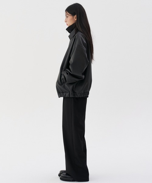 FEKETE（フェケテ）の「FEKETE VEGAN LEATHER WIDE SLEEVE BLOUSON（ブルゾン・メンズ・ブラック/ベージュ/マスタード・FREE）」の20枚目の写真