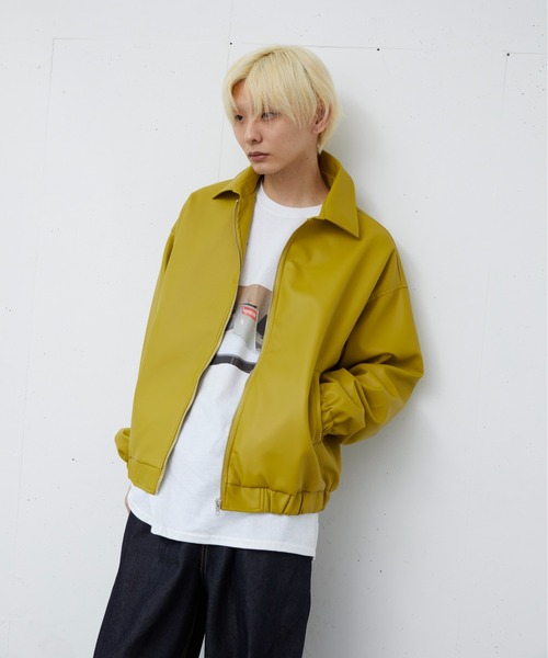 FEKETE（フェケテ）の「FEKETE VEGAN LEATHER WIDE SLEEVE BLOUSON（ブルゾン・メンズ・ブラック/ベージュ/マスタード・FREE）」の4枚目の写真