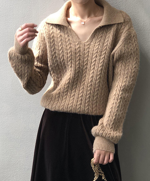 c.u.l(シーユーエル)の「【c.u.l:w】オープンポロカラーケーブル編みニット culw131(ニット/セーター・レディース・ベージュ/ブラウン/アイボリー・FREE)」の4枚目の写真