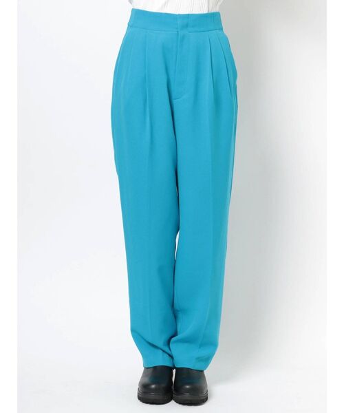 Ungrid(アングリッド)の「ハイウエストルーズテーパードパンツ(スラックス・レディース・ブラック/ブルー/アイボリー・SMALL/MEDIUM)」の19枚目の写真