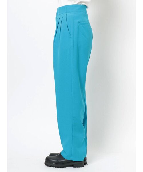 Ungrid(アングリッド)の「ハイウエストルーズテーパードパンツ(スラックス・レディース・ブラック/ブルー/アイボリー・SMALL/MEDIUM)」の20枚目の写真