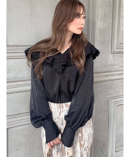 RESEXXY（リゼクシー）の「ボリュームスリーブラッフルブラウス（シャツ/ブラウス・レディース・ホワイト/ブラック/オレンジ・FREE）」の3枚目の写真