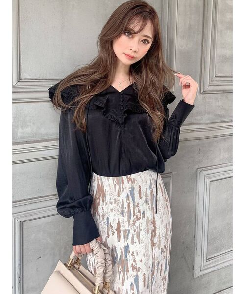 RESEXXY（リゼクシー）の「ボリュームスリーブラッフルブラウス（シャツ/ブラウス・レディース・ホワイト/ブラック/オレンジ・FREE）」の5枚目の写真