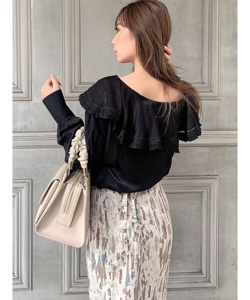 RESEXXY（リゼクシー）の「ボリュームスリーブラッフルブラウス（シャツ/ブラウス・レディース・ホワイト/ブラック/オレンジ・FREE）」の8枚目の写真