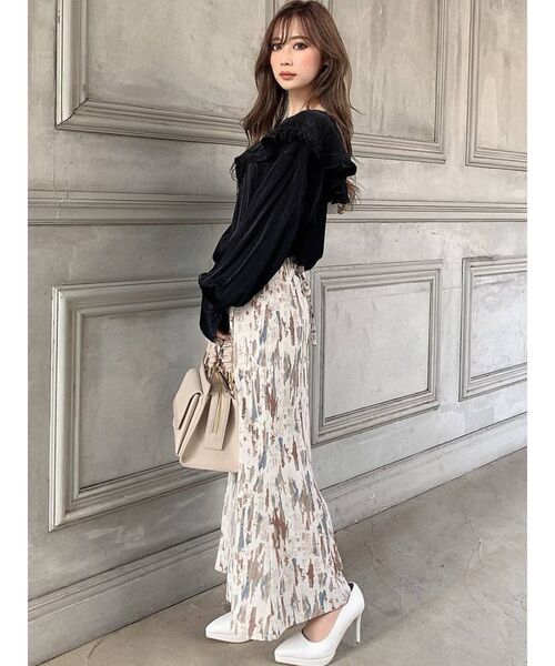 RESEXXY（リゼクシー）の「ボリュームスリーブラッフルブラウス（シャツ/ブラウス・レディース・ホワイト/ブラック/オレンジ・FREE）」の9枚目の写真