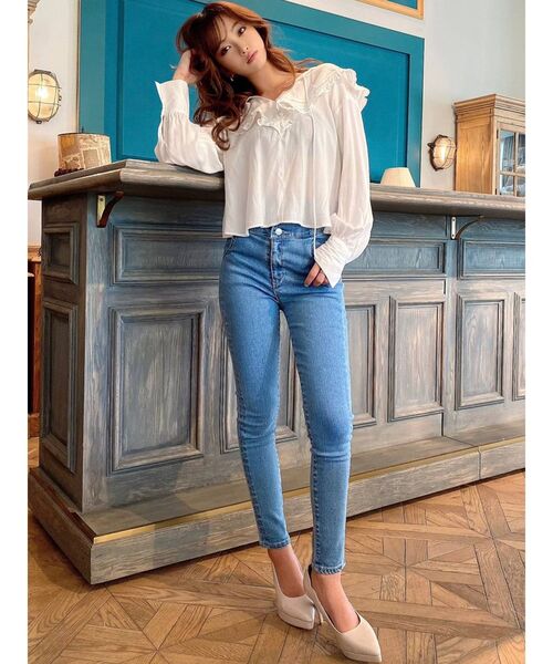 RESEXXY（リゼクシー）の「ボリュームスリーブラッフルブラウス（シャツ/ブラウス・レディース・ホワイト/ブラック/オレンジ・FREE）」の18枚目の写真