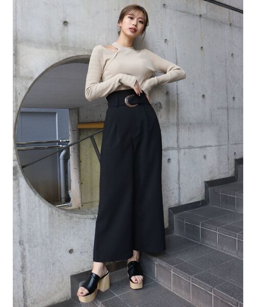 MURUA(ムルーア)の「ハイウエストタックワイドパンツ(スラックス・レディース・イエロー/ブラック/アイボリー・2/1)」の9枚目の写真