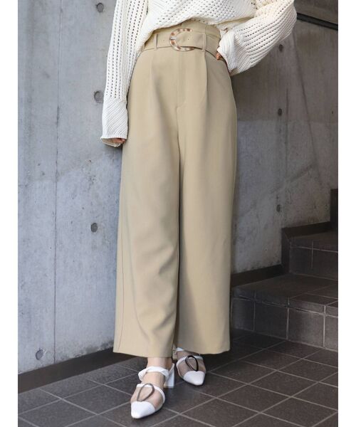 MURUA(ムルーア)の「ハイウエストタックワイドパンツ(スラックス・レディース・イエロー/ブラック/アイボリー・2/1)」の10枚目の写真