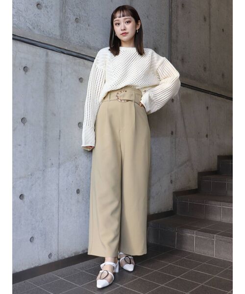 MURUA(ムルーア)の「ハイウエストタックワイドパンツ(スラックス・レディース・イエロー/ブラック/アイボリー・2/1)」の11枚目の写真