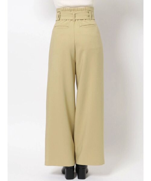 MURUA(ムルーア)の「ハイウエストタックワイドパンツ(スラックス・レディース・イエロー/ブラック/アイボリー・2/1)」の16枚目の写真